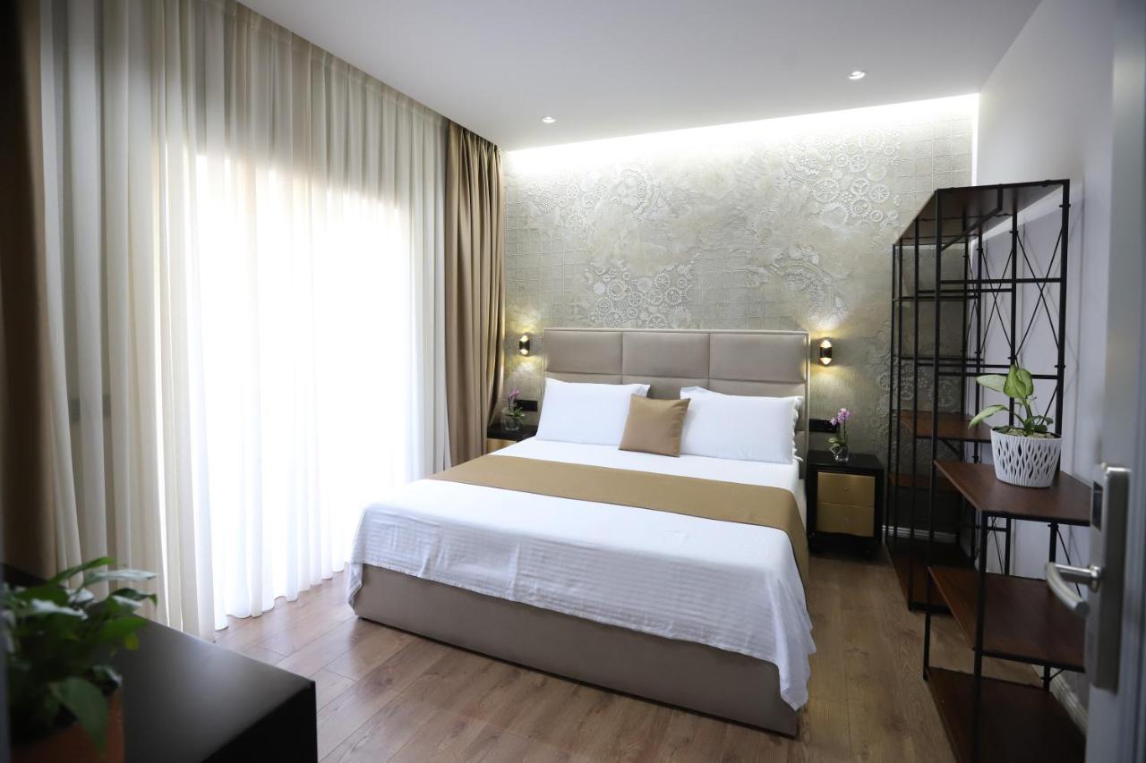 Imperator Hotel Tirana Exterior foto